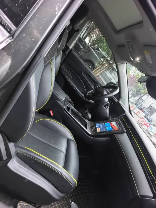 2021 Roewe RX5 1.5T 181HP L4 7DCT,autocango,china used car exporter,china ev exporter,chinese used car exporter,chinese used ev exporter