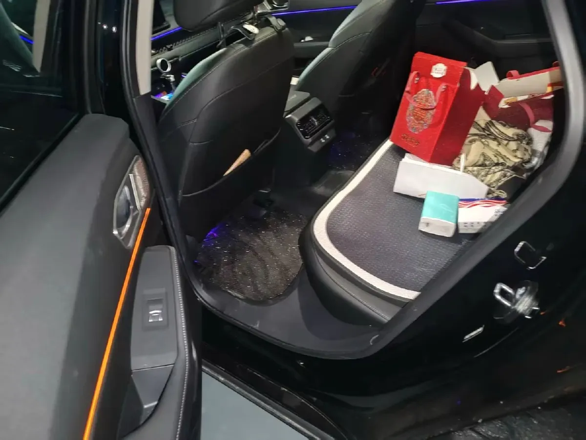 2025 Honda Accord 1.5T 192HP L4 CVT,autocango,china used car exporter,china ev exporter,chinese used car exporter,chinese used ev exporter