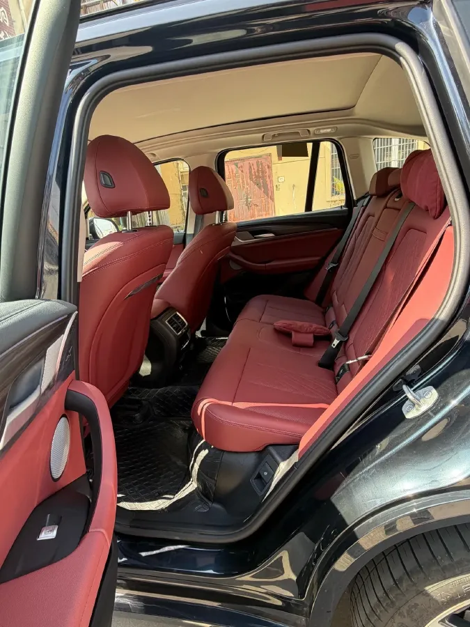 2023 BMW X3 2.0T 245HP L4 8AT,autocango,china used car exporter,china ev exporter,chinese used car exporter,chinese used ev exporter