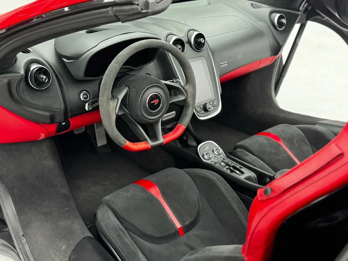 2019 McLaren 570 3.8T 570HP V8 7DCT,autocango,china used car exporter,china ev exporter,chinese used car exporter,chinese used ev exporter