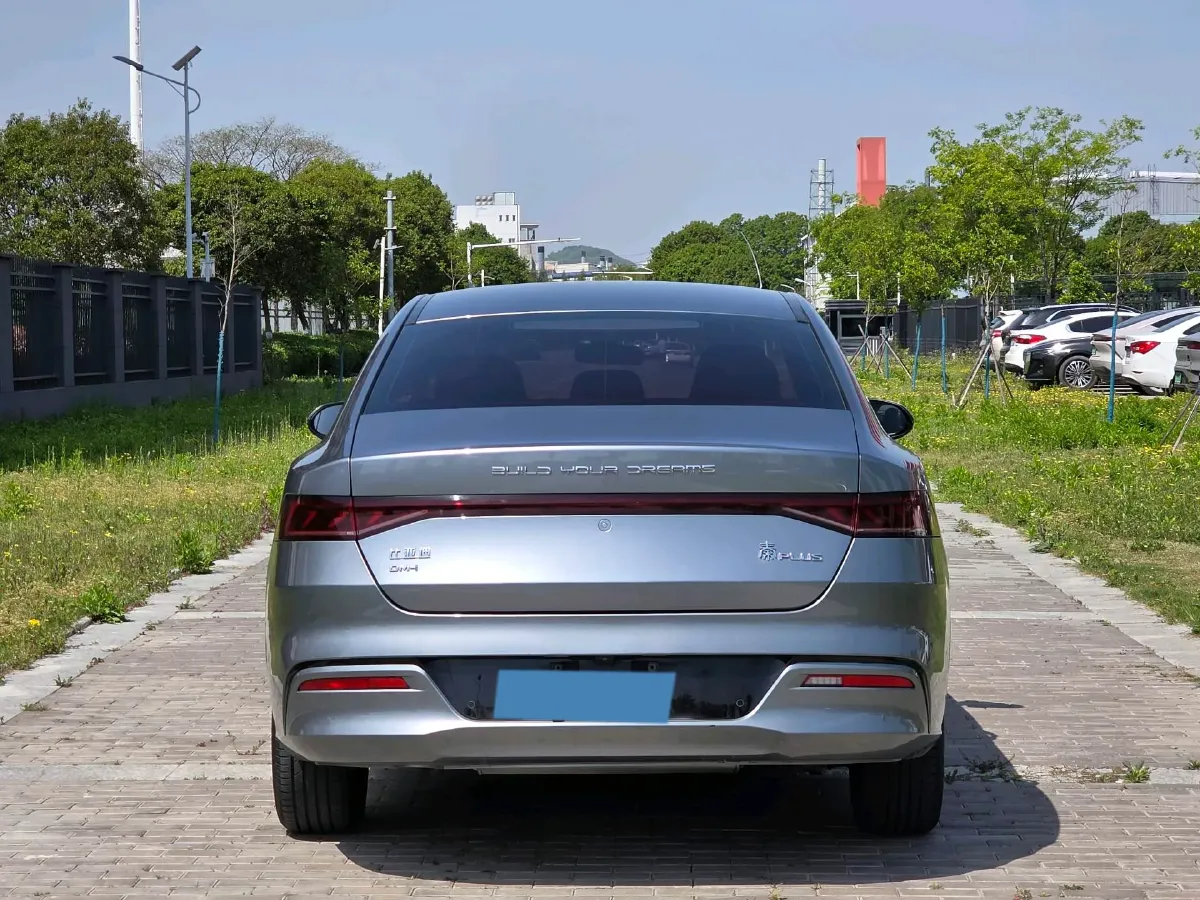 2021 Haval F7 1.5T 169HP L4 7DCT,autocango,china used car exporter,china ev exporter,chinese used car exporter,chinese used ev exporter