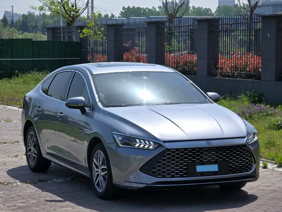 2021 Haval F7 1.5T 169HP L4 7DCT,autocango,china used car exporter,china ev exporter,chinese used car exporter,chinese used ev exporter