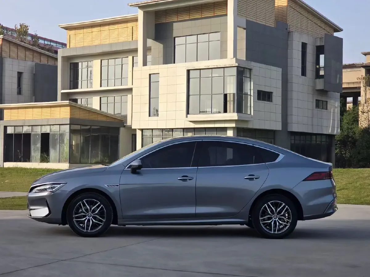 2021 Haval F7 1.5T 169HP L4 7DCT,autocango,china used car exporter,china ev exporter,chinese used car exporter,chinese used ev exporter