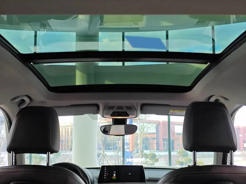 2021 BMW X1 1.5T 140HP L3 7DCT,autocango,china used car exporter,china ev exporter,chinese used car exporter,chinese used ev exporter