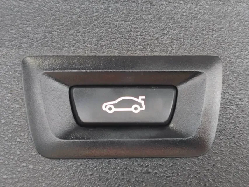 2021 BMW X1 1.5T 140HP L3 7DCT,autocango,china used car exporter,china ev exporter,chinese used car exporter,chinese used ev exporter