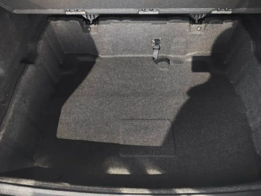 2021 BMW X1 1.5T 140HP L3 7DCT,autocango,china used car exporter,china ev exporter,chinese used car exporter,chinese used ev exporter