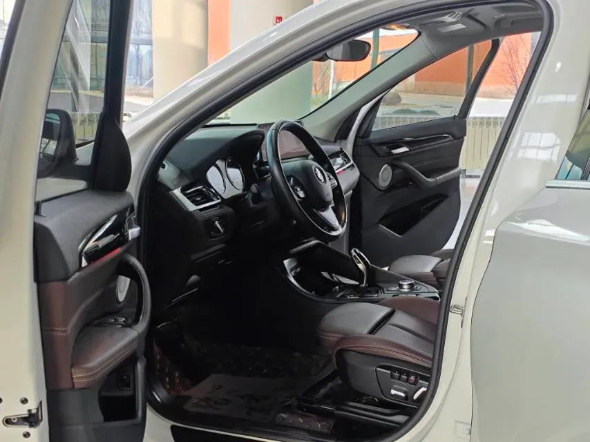 2021 BMW X1 1.5T 140HP L3 7DCT,autocango,china used car exporter,china ev exporter,chinese used car exporter,chinese used ev exporter