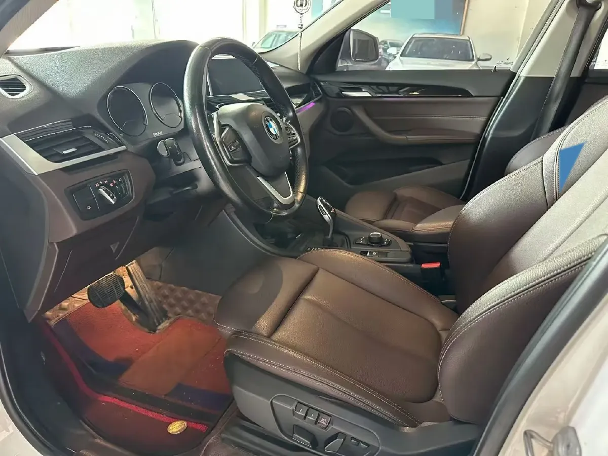 2020 BMW X1 1.5T 140HP L3 7DCT,autocango,china used car exporter,china ev exporter,chinese used car exporter,chinese used ev exporter