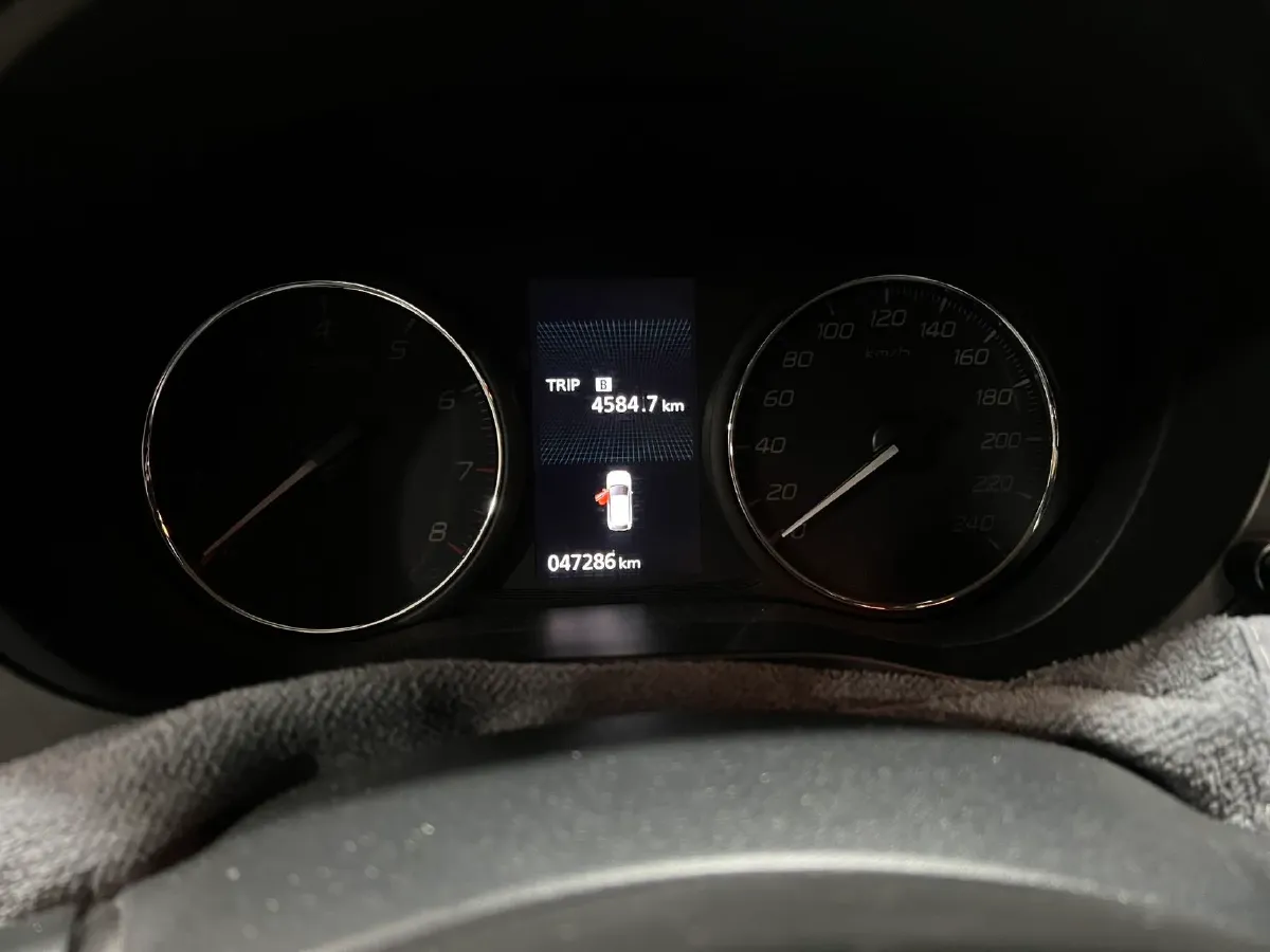 2020 Mitsubishi Outlander 2.0L 166HP L4 CVT,autocango,china used car exporter,china ev exporter,chinese used car exporter,chinese used ev exporter