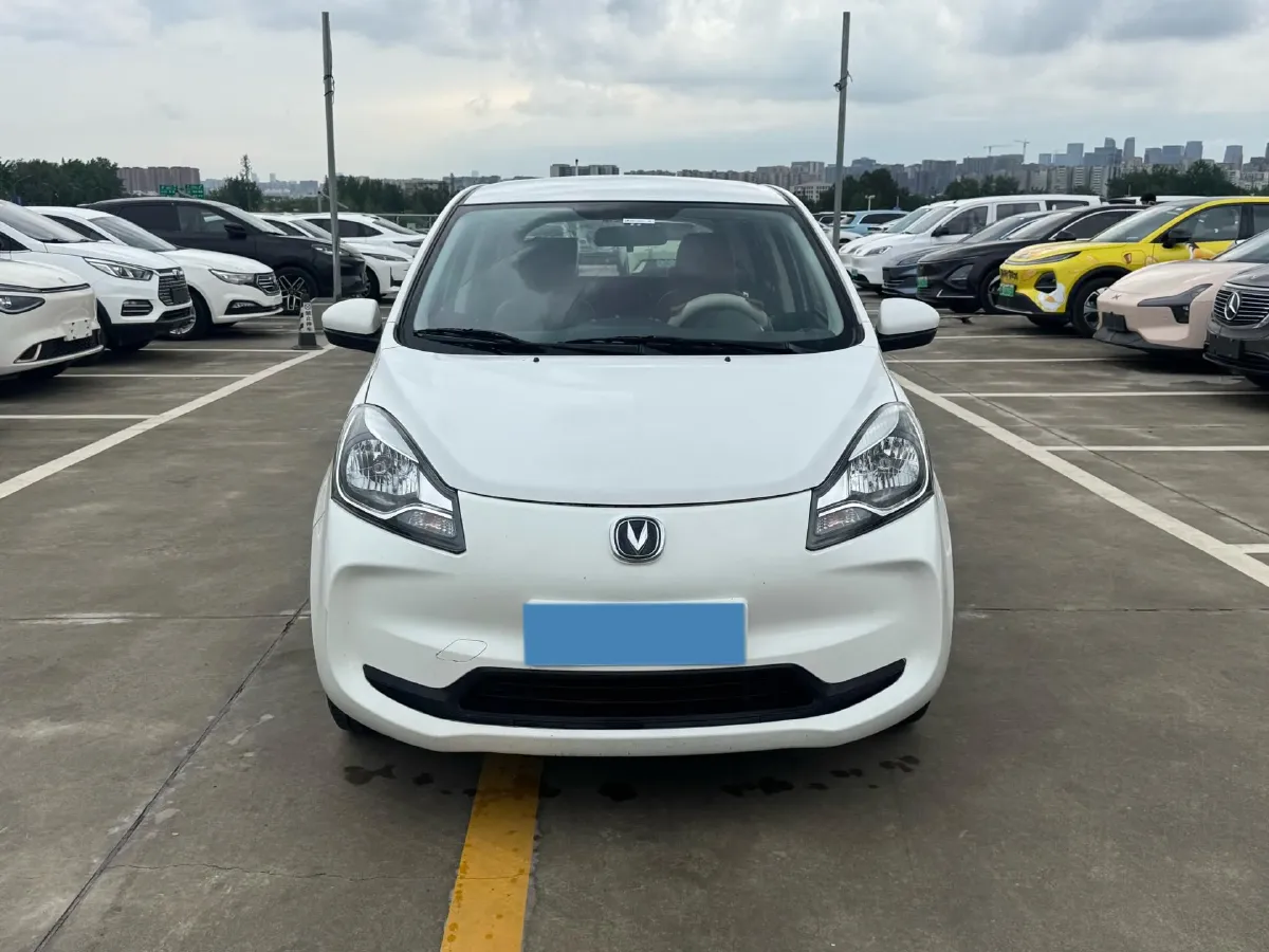 2021 ChangAn BenBen E-Star BEV 32.2KWH,autocango,china used car exporter,china ev exporter,chinese used car exporter,chinese used ev exporter
