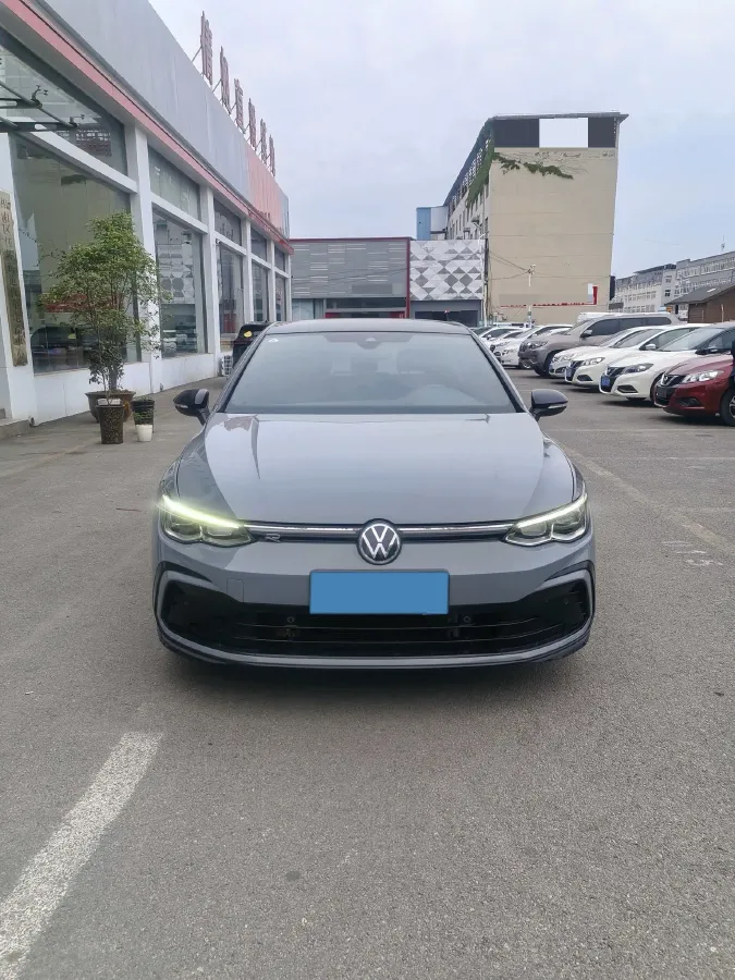 2023 Volkswagen Golf 1.4T 150HP L4 7DCT,autocango,china used car exporter,china ev exporter,chinese used car exporter,chinese used ev exporter