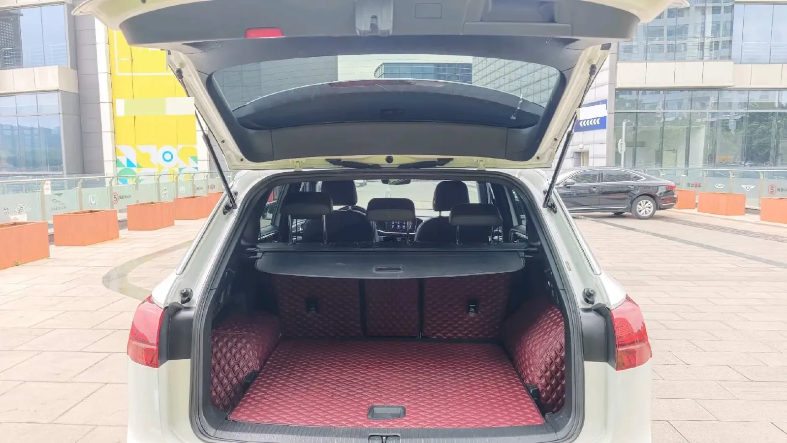 2020 Volkswagen Tayron 2.0T 220HP L4 7DCT,autocango,china used car exporter,china ev exporter,chinese used car exporter,chinese used ev exporter