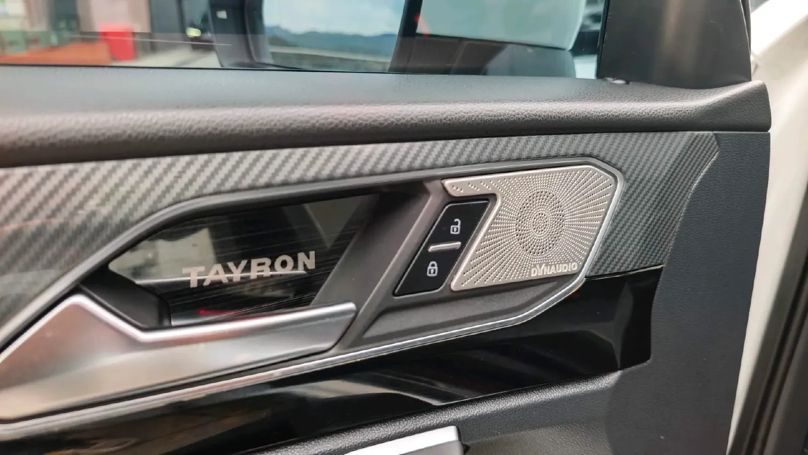 2020 Volkswagen Tayron 2.0T 220HP L4 7DCT,autocango,china used car exporter,china ev exporter,chinese used car exporter,chinese used ev exporter