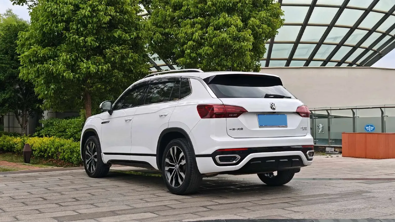 2020 Volkswagen Tayron 2.0T 220HP L4 7DCT,autocango,china used car exporter,china ev exporter,chinese used car exporter,chinese used ev exporter