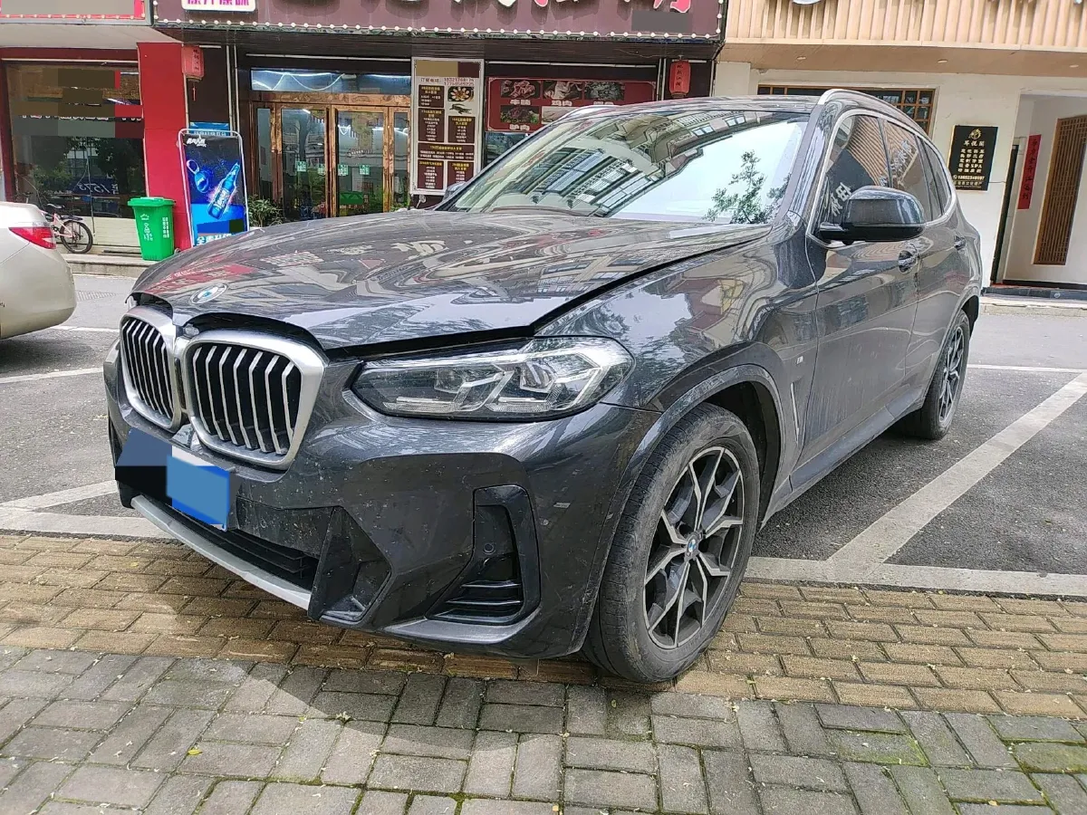 2022 BMW X3 2.0T 184HP L4 8AT,autocango,china used car exporter,china ev exporter,chinese used car exporter,chinese used ev exporter