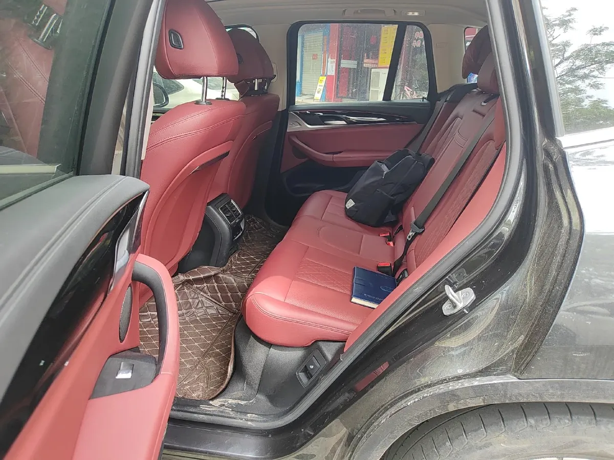 2022 BMW X3 2.0T 184HP L4 8AT,autocango,china used car exporter,china ev exporter,chinese used car exporter,chinese used ev exporter