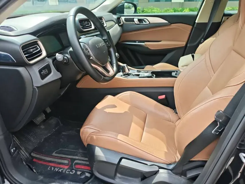 2018 LYNK&CO 03 1.5T 180HP L3 7DCT,autocango,china used car exporter,china ev exporter,chinese used car exporter,chinese used ev exporter