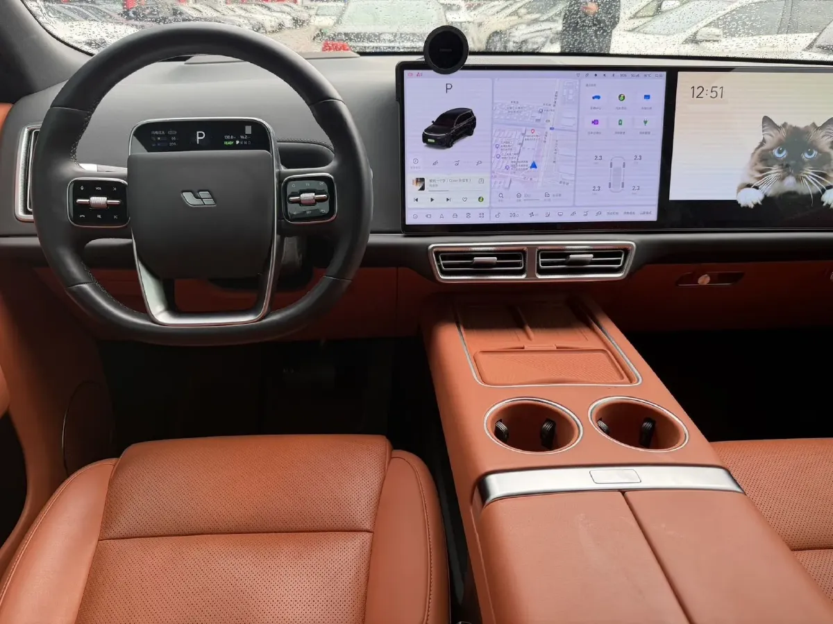 2024 Land Rover Range Rover Evoque 1.5T 200HP L3 8AT PHEV 15.5KWH,autocango,china used car exporter,china ev exporter,chinese used car exporter,chinese used ev exporter