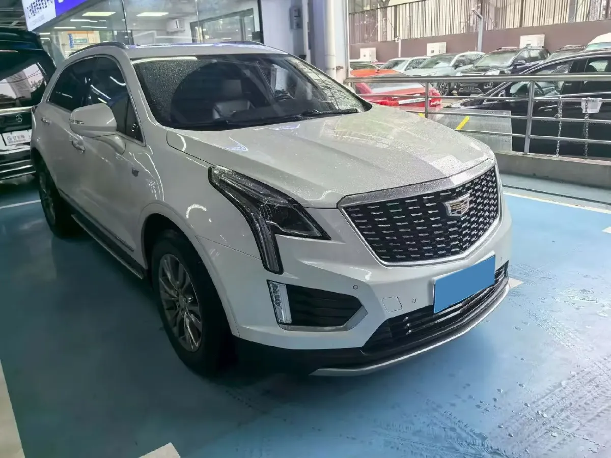 2020 Cadillac XT5 2.0T 241HP L4 9AT,autocango,china used car exporter,china ev exporter,chinese used car exporter,chinese used ev exporter