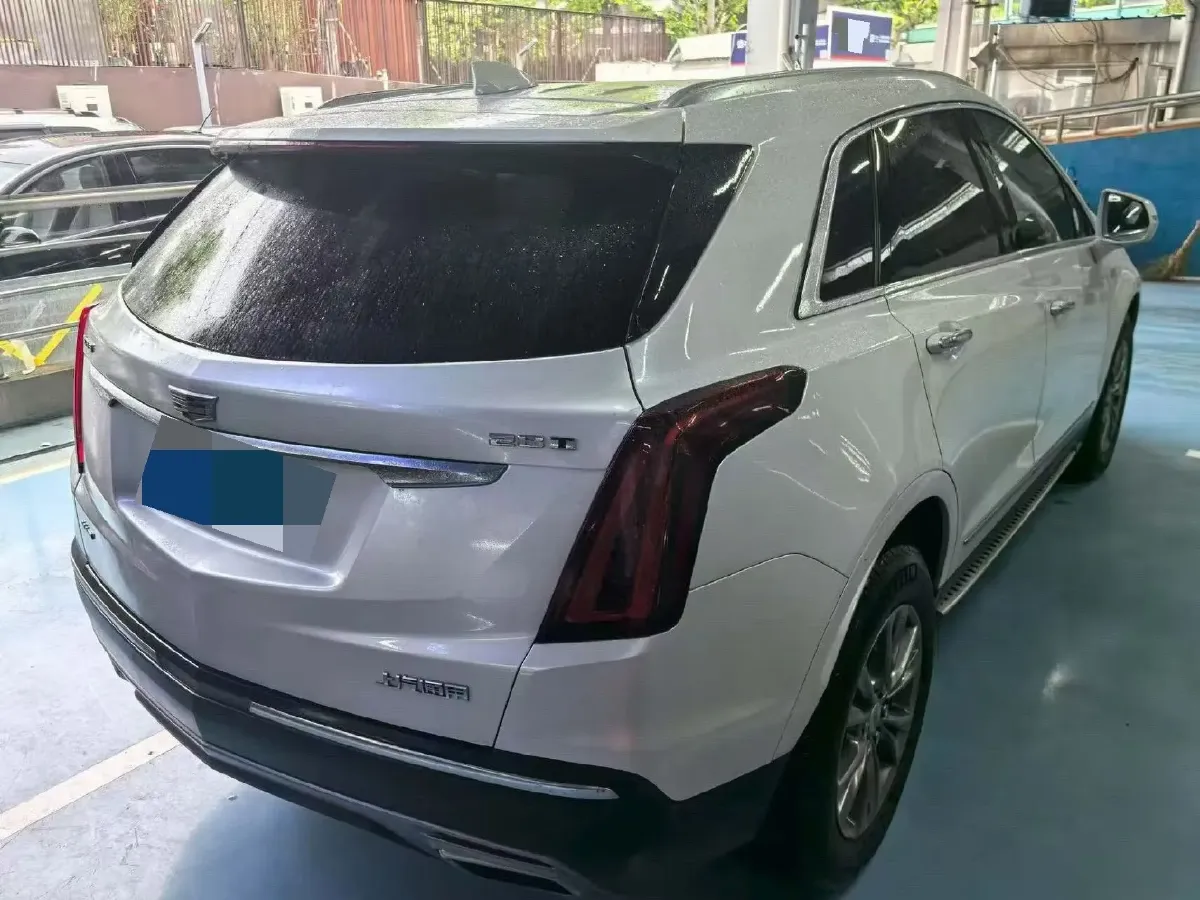 2020 Cadillac XT5 2.0T 241HP L4 9AT,autocango,china used car exporter,china ev exporter,chinese used car exporter,chinese used ev exporter