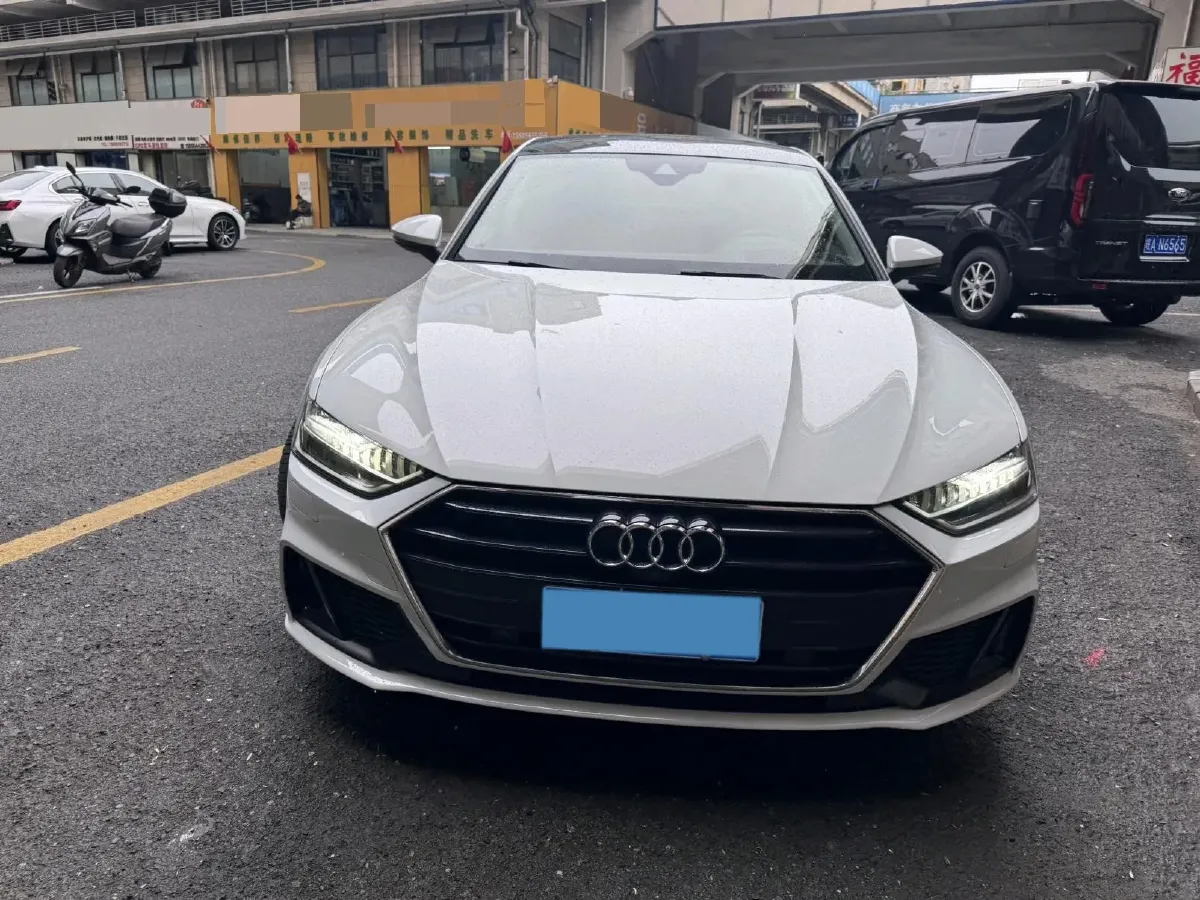 2020 Audi A7 2.0T 245HP L4 7DCT,autocango,china used car exporter,china ev exporter,chinese used car exporter,chinese used ev exporter