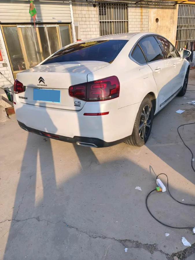 2017 Citroen C5 1.6T 167HP L4 6AT,autocango,china used car exporter,china ev exporter,chinese used car exporter,chinese used ev exporter