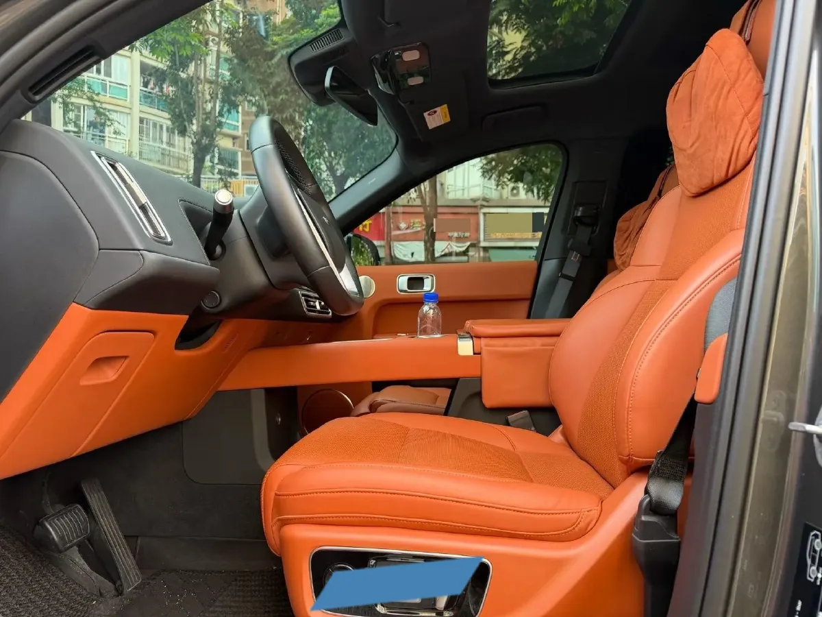 2022 Li L9 Range Extended 154HP REEV 42.6KWH,autocango,china used car exporter,china ev exporter,chinese used car exporter,chinese used ev exporter