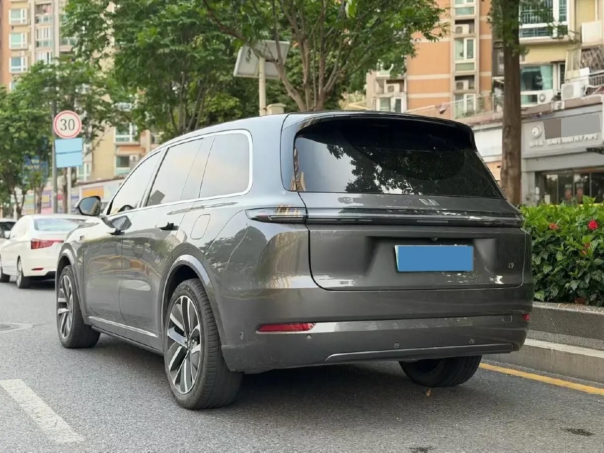 2022 Li L9 Range Extended 154HP REEV 42.6KWH,autocango,china used car exporter,china ev exporter,chinese used car exporter,chinese used ev exporter