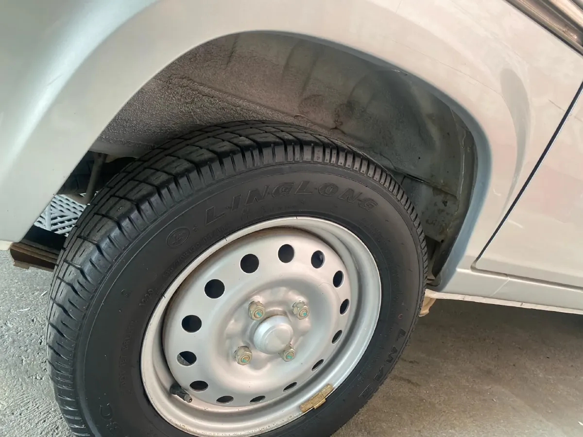 2019 WuLing ZhiGuang 1.2L 82HP L4 5MT,autocango,china used car exporter,china ev exporter,chinese used car exporter,chinese used ev exporter