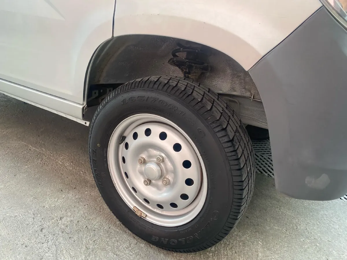 2019 WuLing ZhiGuang 1.2L 82HP L4 5MT,autocango,china used car exporter,china ev exporter,chinese used car exporter,chinese used ev exporter