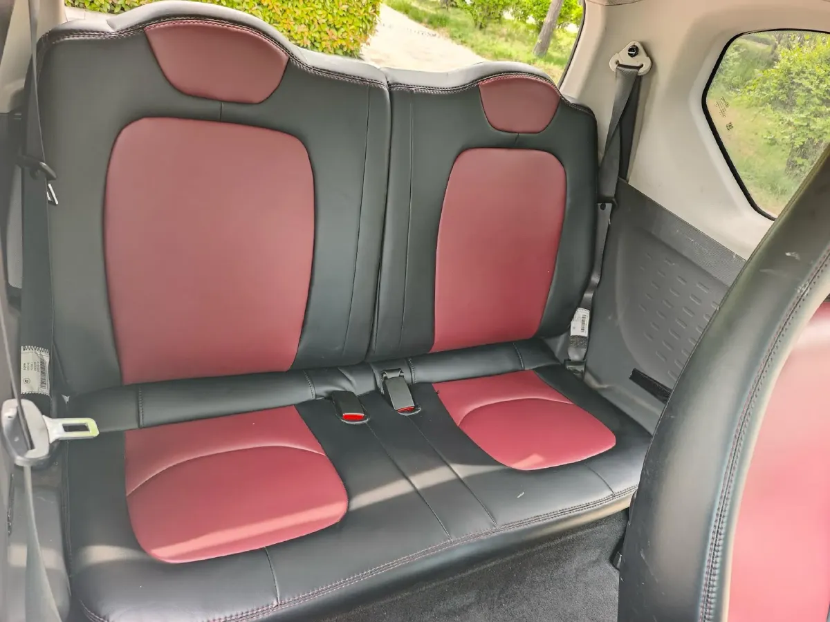 2022 WuLing HongGuang MINI EV BEV 9KWH,autocango,china used car exporter,china ev exporter,chinese used car exporter,chinese used ev exporter