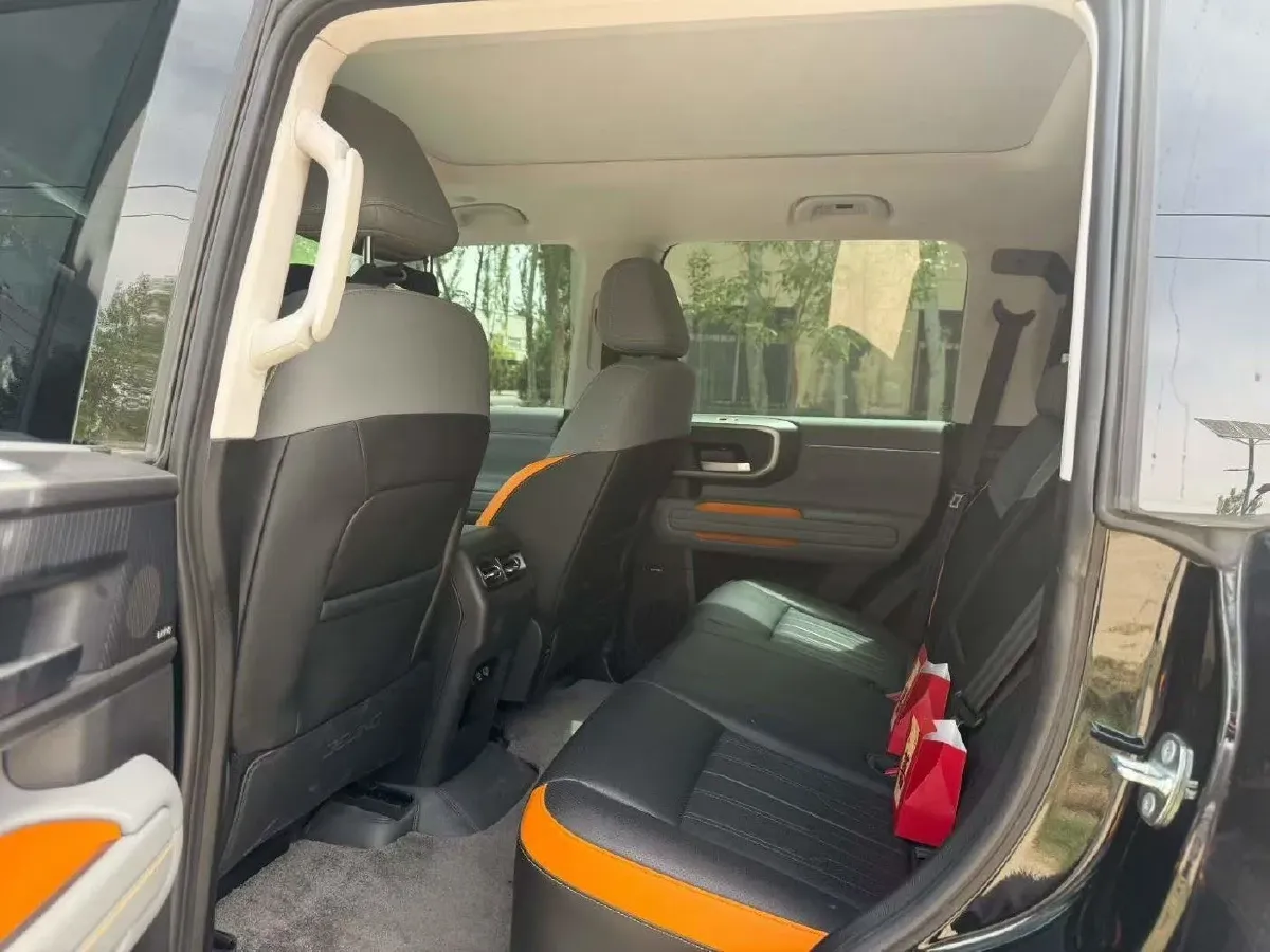 2025 Beijing BJ40 REEV REEV 188HP REEV 40.3KWH,autocango,china used car exporter,china ev exporter,chinese used car exporter,chinese used ev exporter