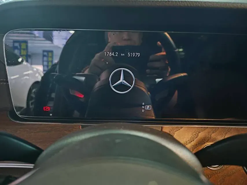 2023 Mercedes-Benz E Class 2.0T 258HP L4 9AT,autocango,china used car exporter,china ev exporter,chinese used car exporter,chinese used ev exporter