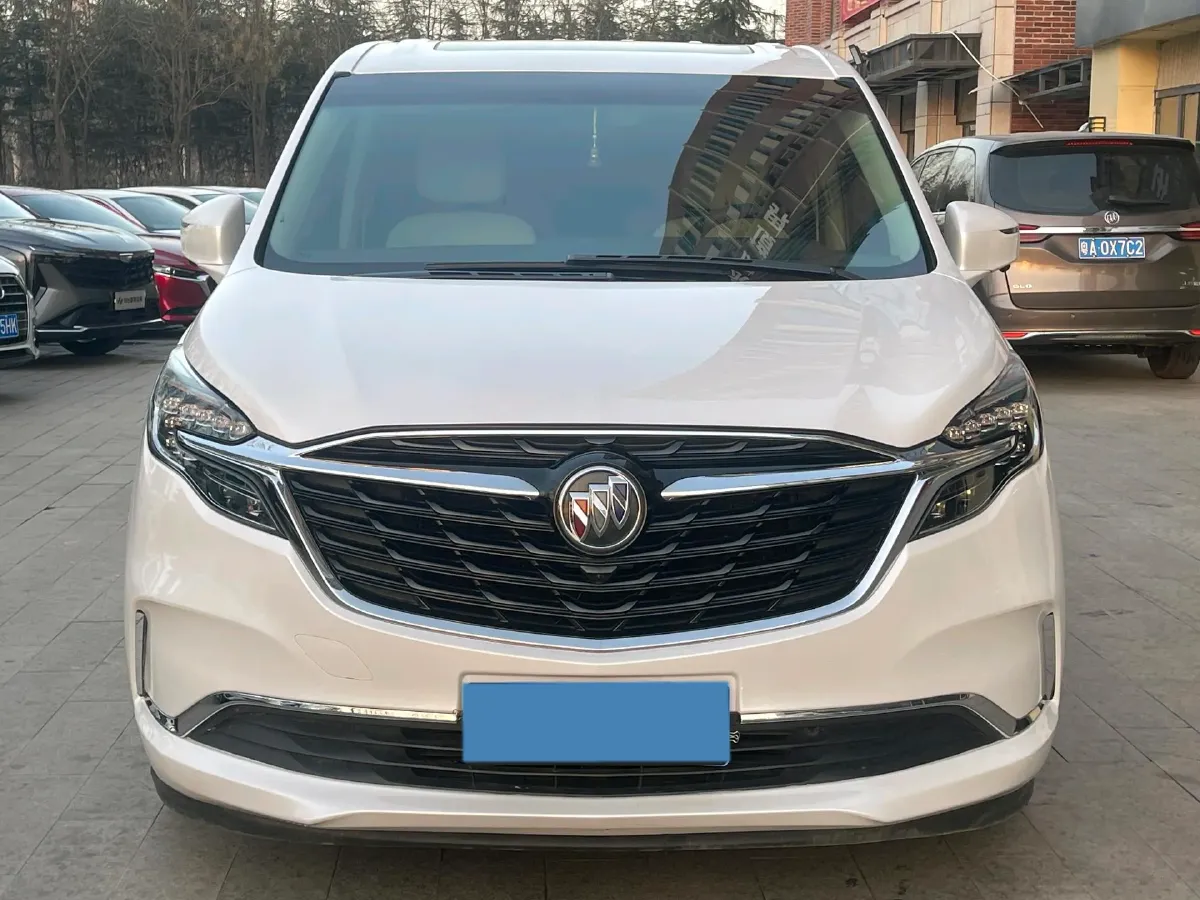 2022 Buick GL8 2.0T 237HP L4 9AT,autocango,china used car exporter,china ev exporter,chinese used car exporter,chinese used ev exporter