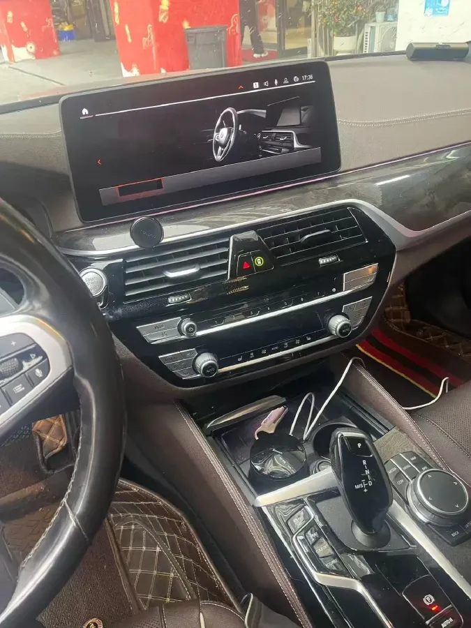 2021 BMW 5 Series 2.0T 252HP L4 8AT,autocango,china used car exporter,china ev exporter,chinese used car exporter,chinese used ev exporter