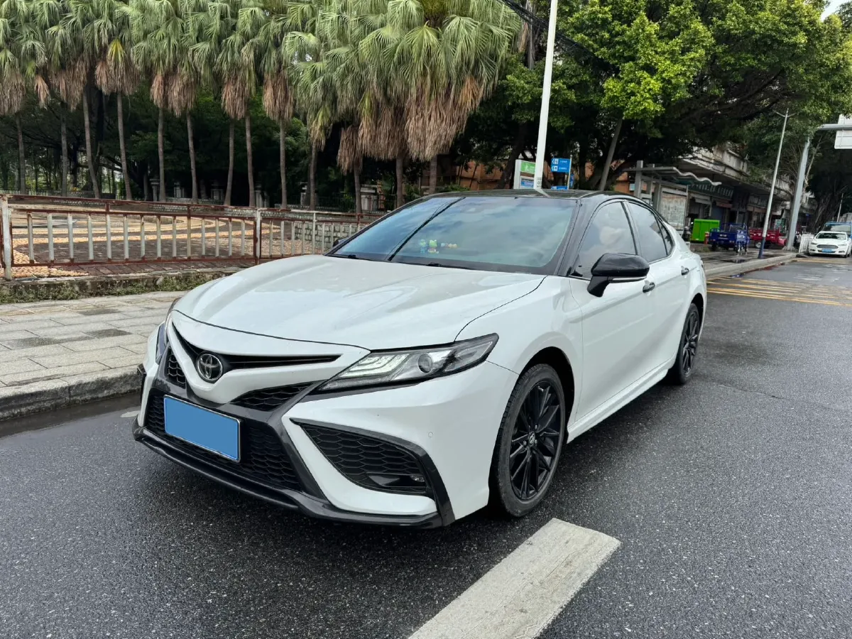 2023 Toyota Camry 2.5L 207HP L4 8AT,autocango,china used car exporter,china ev exporter,chinese used car exporter,chinese used ev exporter