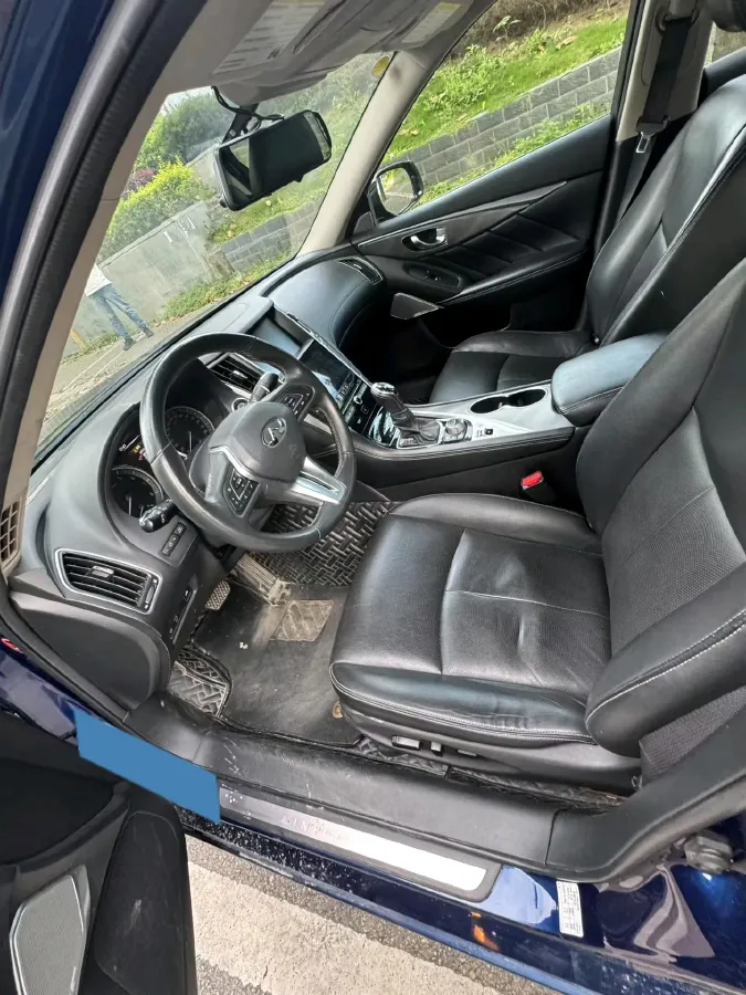 2018 Jeep Grand Commander 2.0T 265HP L4 9AT,autocango,china used car exporter,china ev exporter,chinese used car exporter,chinese used ev exporter