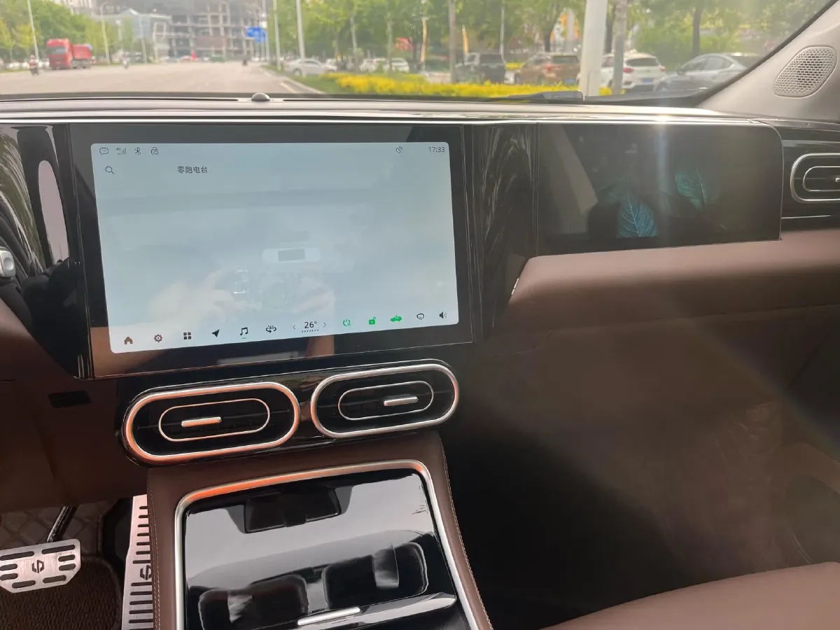 2023 Leapmotor C11 1.5L 95HP L4 REEV 30.1KWH,autocango,china used car exporter,china ev exporter,chinese used car exporter,chinese used ev exporter