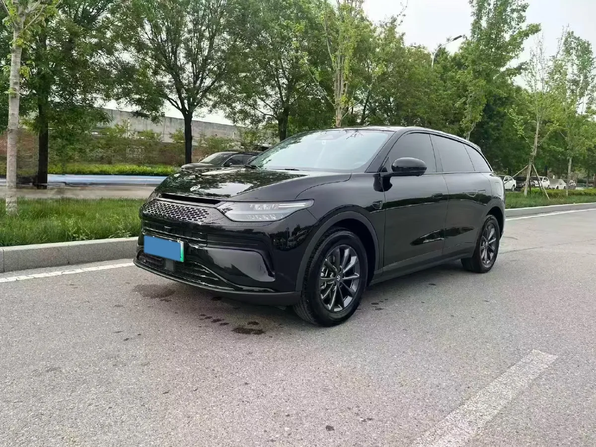 2023 Leapmotor C11 1.5L 95HP L4 REEV 30.1KWH,autocango,china used car exporter,china ev exporter,chinese used car exporter,chinese used ev exporter