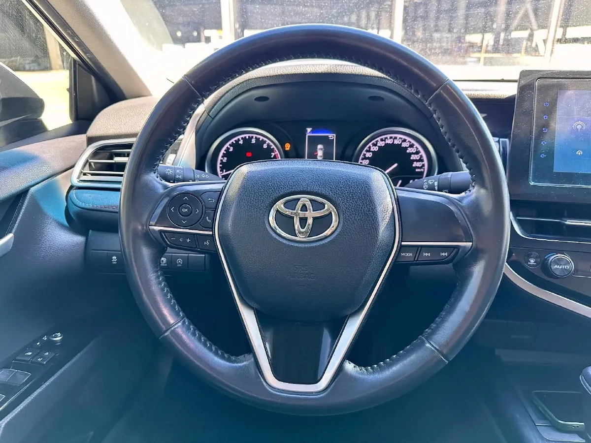 2022 Toyota Camry 2.0L 178HP L4 CVT,autocango,china used car exporter,china ev exporter,chinese used car exporter,chinese used ev exporter