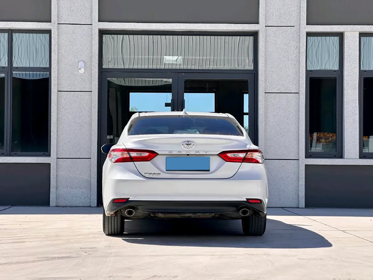 2022 Toyota Camry 2.0L 178HP L4 CVT,autocango,china used car exporter,china ev exporter,chinese used car exporter,chinese used ev exporter