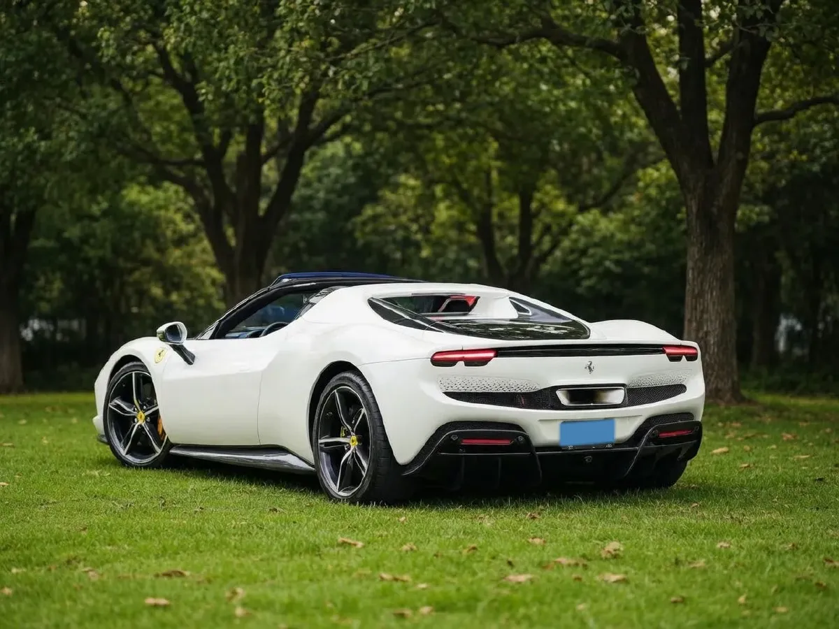 2021 Ferrari 296 3.0T 663HP V6 8DCT PHEV 7.45KWH,autocango,china used car exporter,china ev exporter,chinese used car exporter,chinese used ev exporter