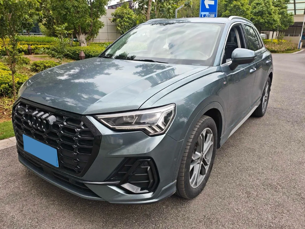 2021 Audi Q3 1.4T 150HP L4 7DCT,autocango,china used car exporter,china ev exporter,chinese used car exporter,chinese used ev exporter
