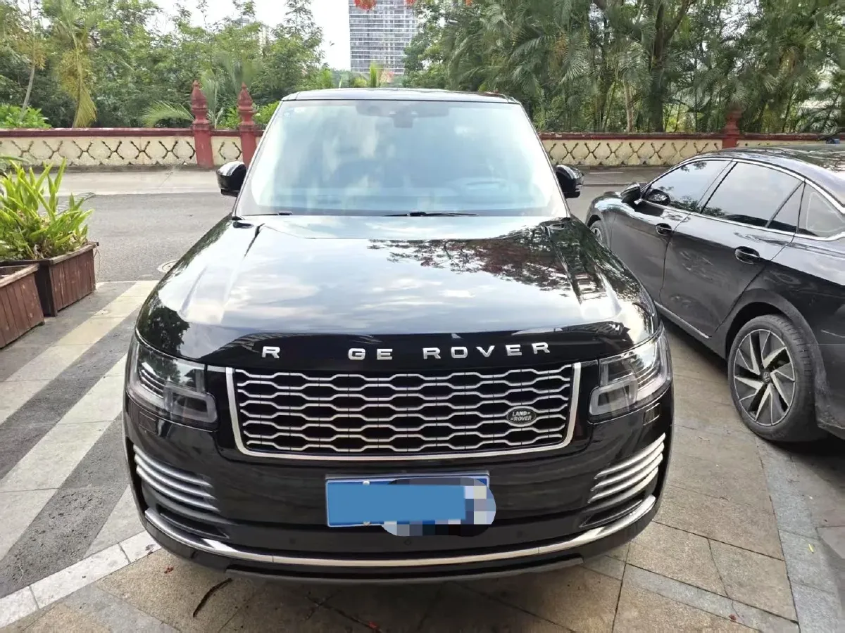 2021 Land Rover Range Rover 3.0T 400HP L6 8AT,autocango,china used car exporter,china ev exporter,chinese used car exporter,chinese used ev exporter
