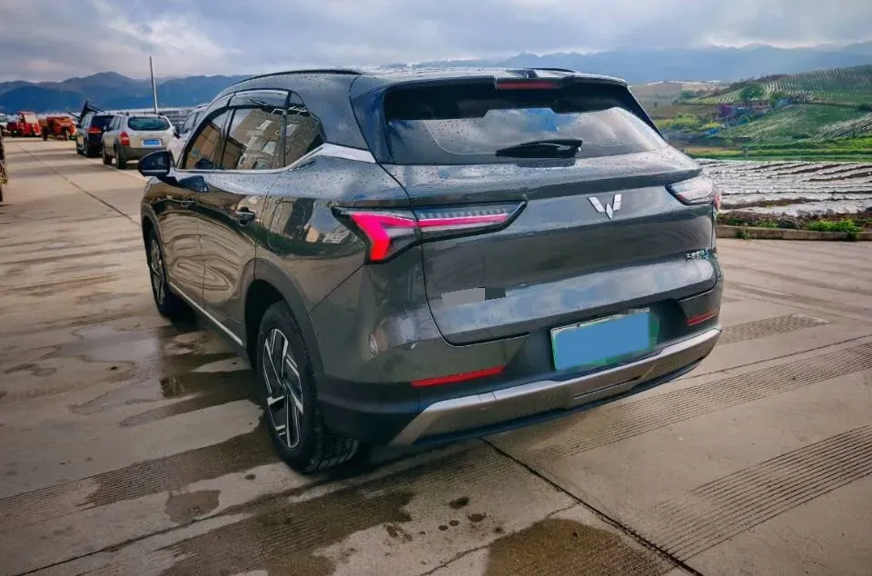 2024 WuLing XingGuangS 1.5L 106HP L4 E-CVT PHEV 20.5KWH,autocango,china used car exporter,china ev exporter,chinese used car exporter,chinese used ev exporter