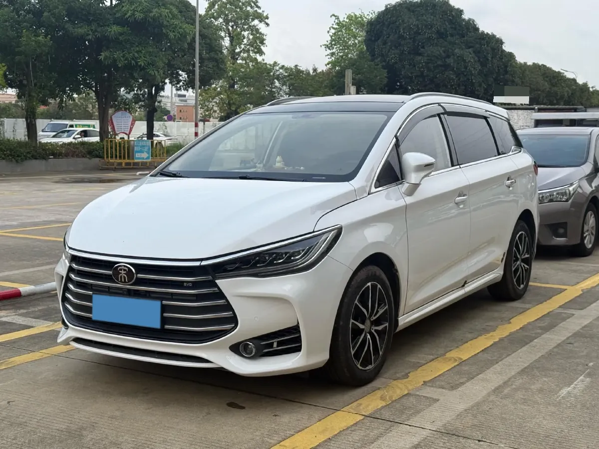 2017 BYD Song MAX 1.5T 154HP L4 6DCT,autocango,china used car exporter,china ev exporter,chinese used car exporter,chinese used ev exporter