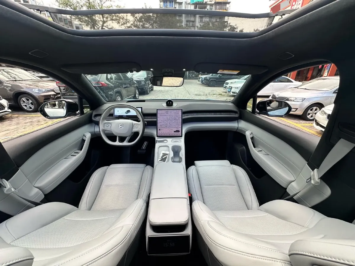 2024 NIO ES6 BEV 75KWH,autocango,china used car exporter,china ev exporter,chinese used car exporter,chinese used ev exporter