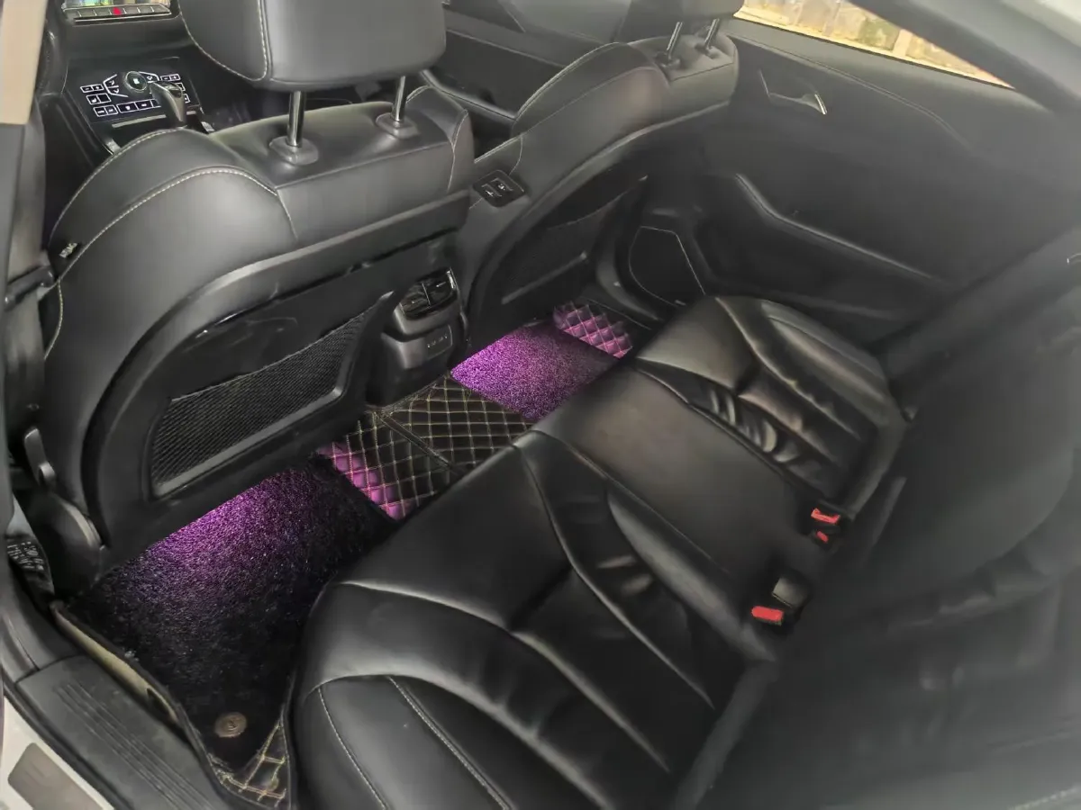 2019 HongQi H5 1.8T 180HP L4 6AT,autocango,china used car exporter,china ev exporter,chinese used car exporter,chinese used ev exporter