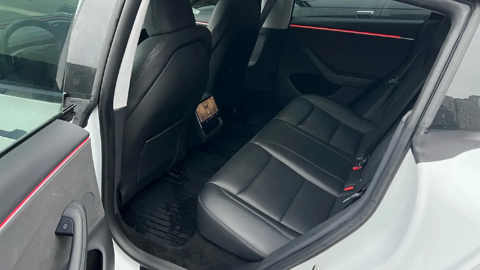 2023 Buick EnvisionPlus 2.0T 237HP L4 9AT,autocango,china used car exporter,china ev exporter,chinese used car exporter,chinese used ev exporter