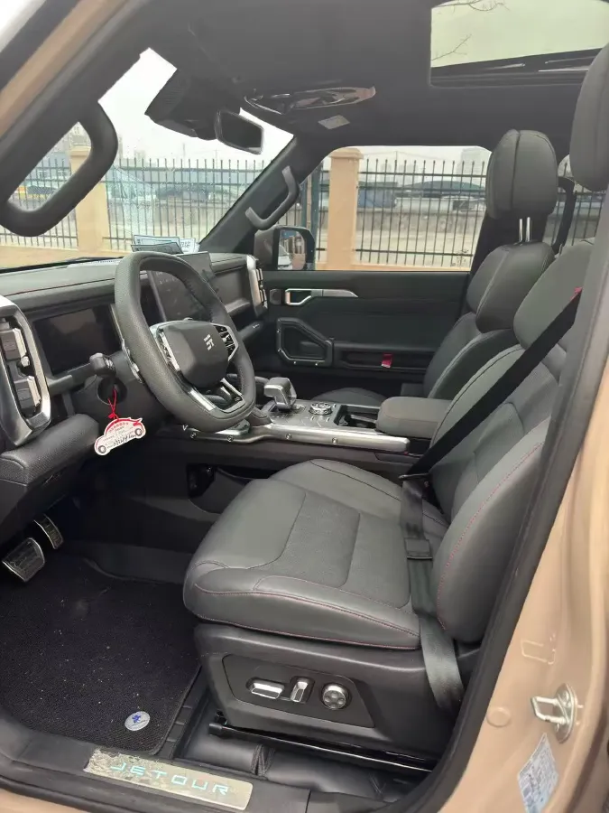 2023 Jetour Traveller 2.0T 254HP L4 7DCT,autocango,china used car exporter,china ev exporter,chinese used car exporter,chinese used ev exporter